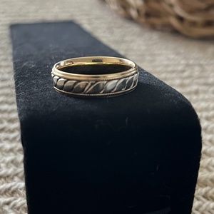 Columbia 14k 2-Tone Gold Wedding Band/Ring